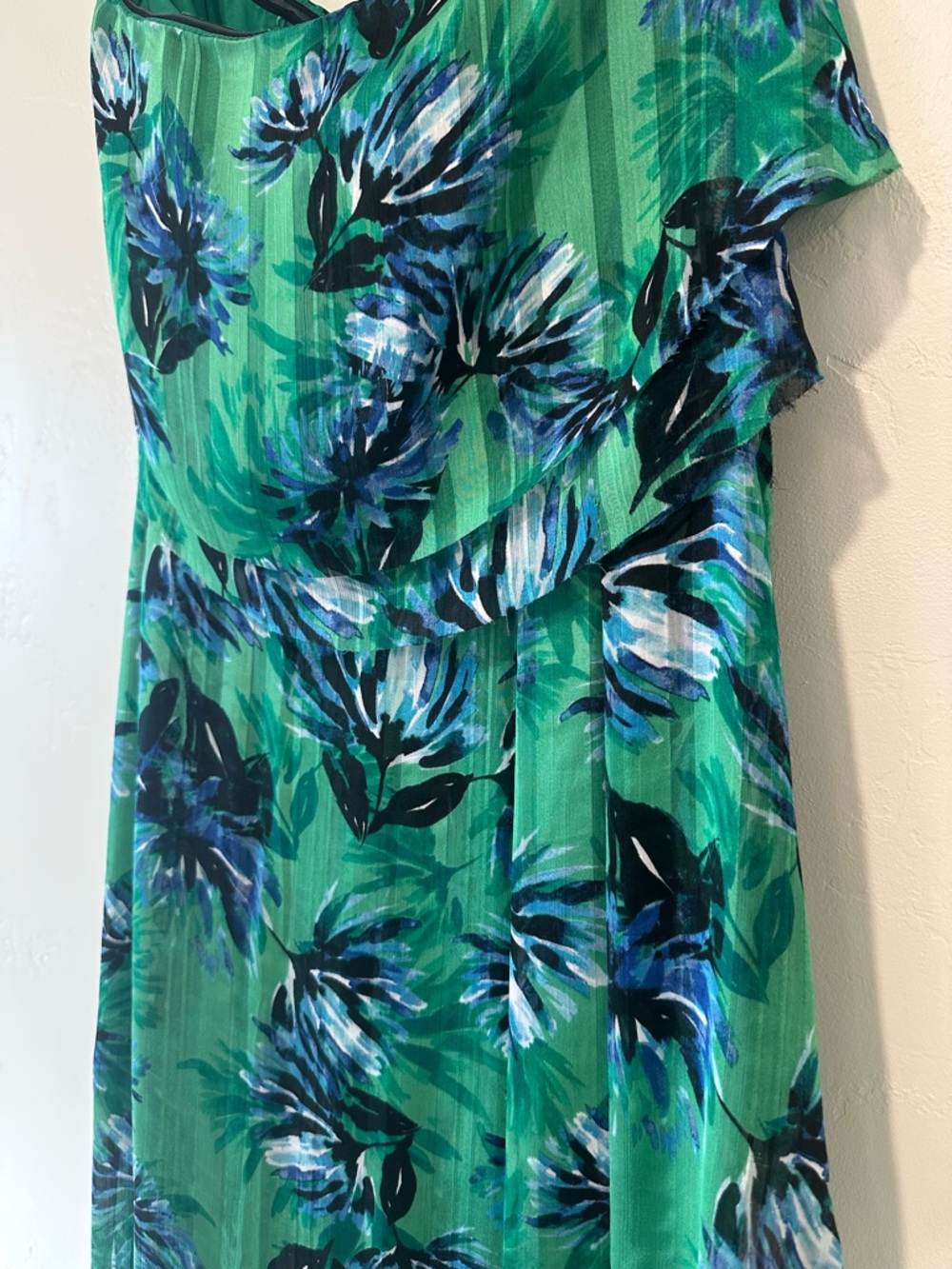 Banana Republic Green Floral Strapless Maxi Dress Size 2 - Picture 8 of 10